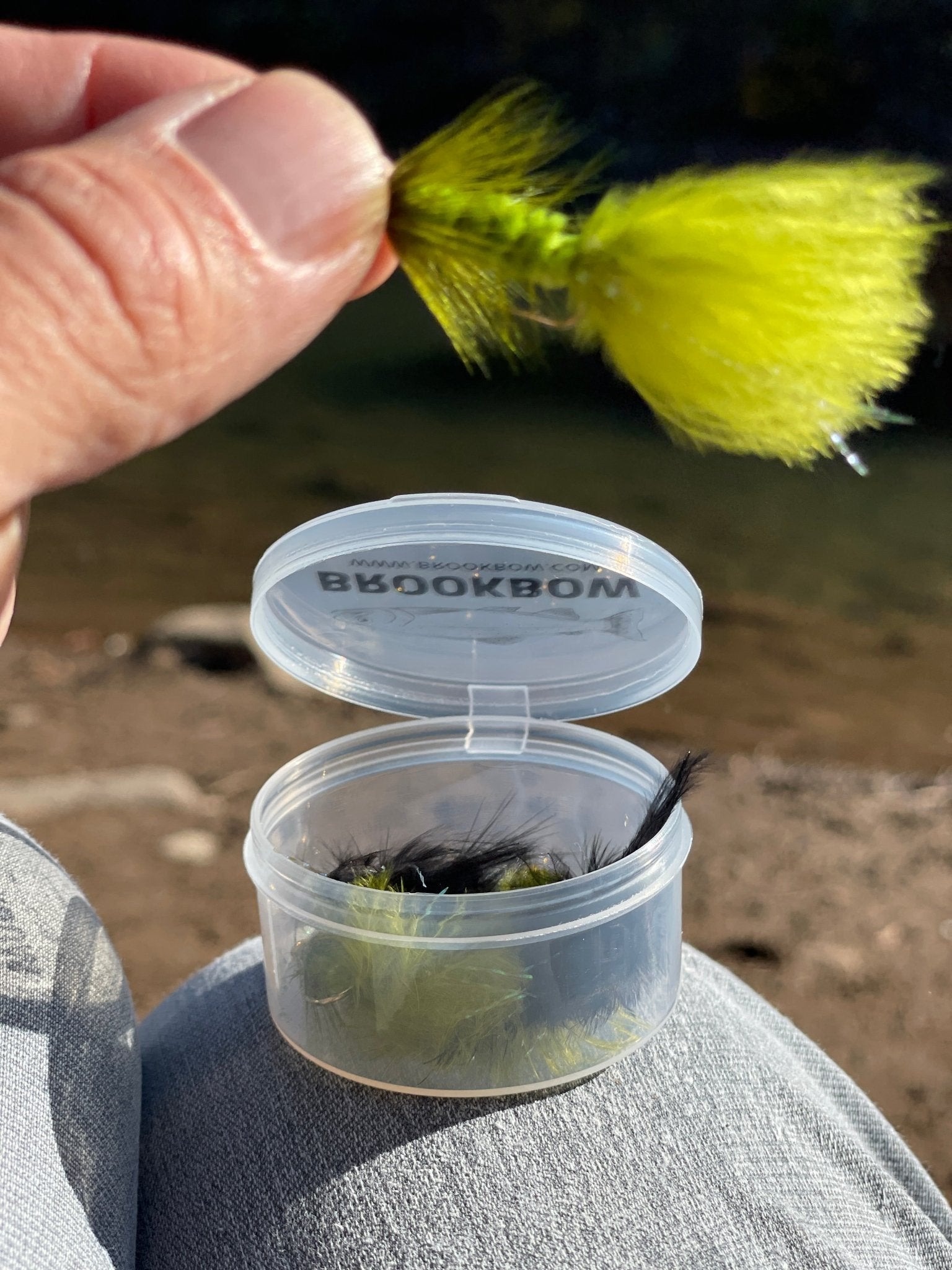 12 - Piece Woolly Bugger Kit - brookbow